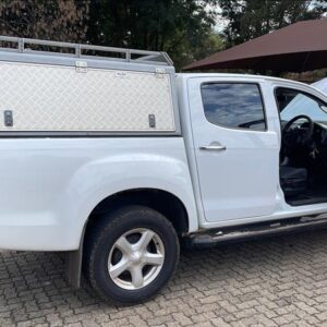 2015 Isuzu KB300 Diesel Double Cab