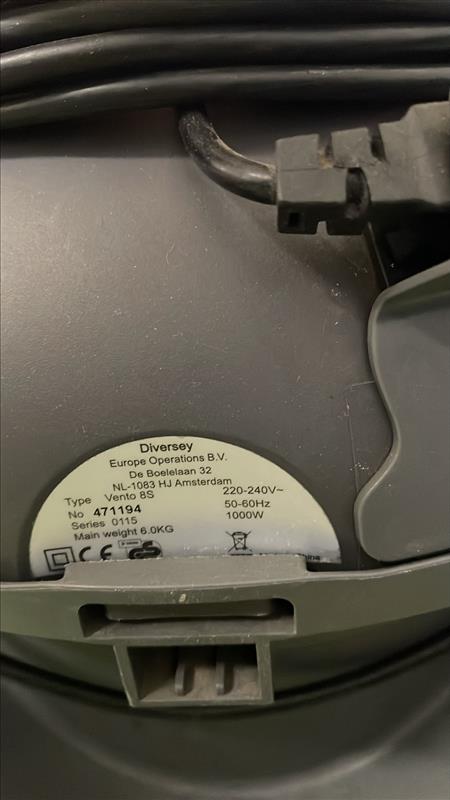 TASKI Vento Commercial Vacuum Cleaner - Image 3