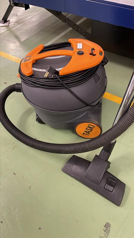 TASKI Vento Commercial Vacuum Cleaner