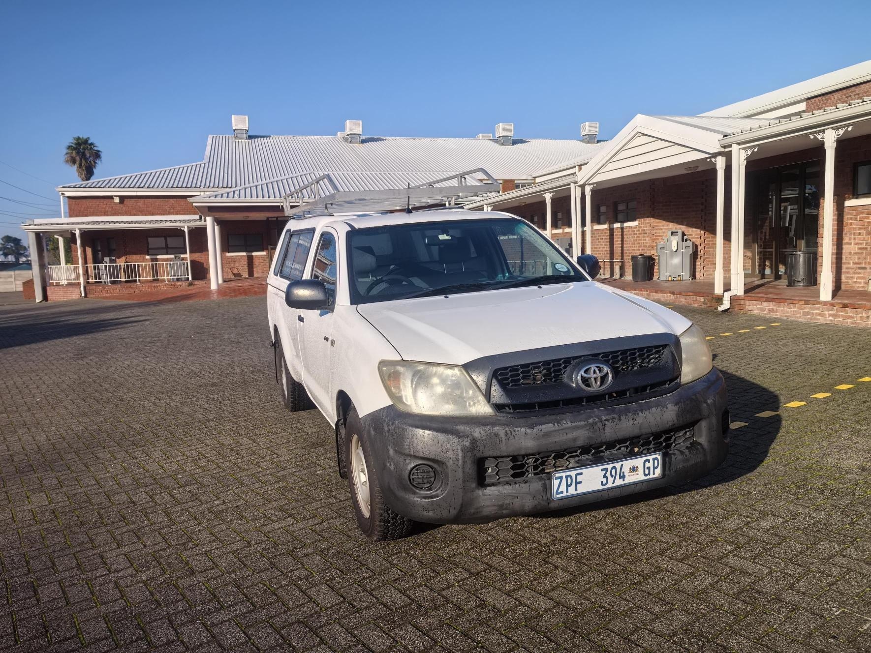 Toyota Hilux Single Cab Bakkie - Image 4